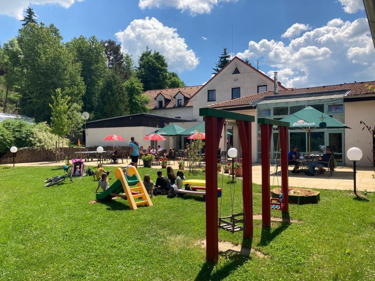 Hotel Mlyn - Jihlava Vilanec Экстерьер фото