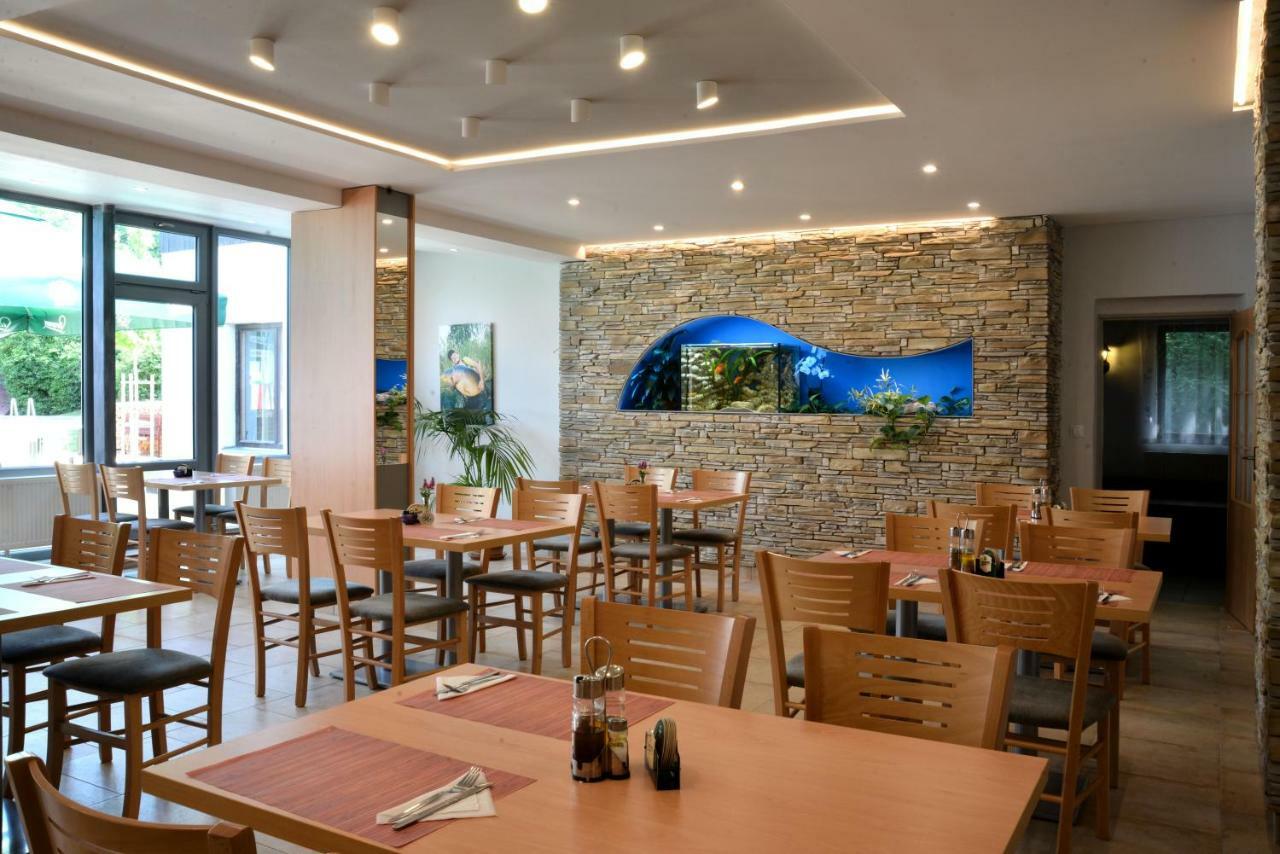 Hotel Mlyn - Jihlava Vilanec Экстерьер фото